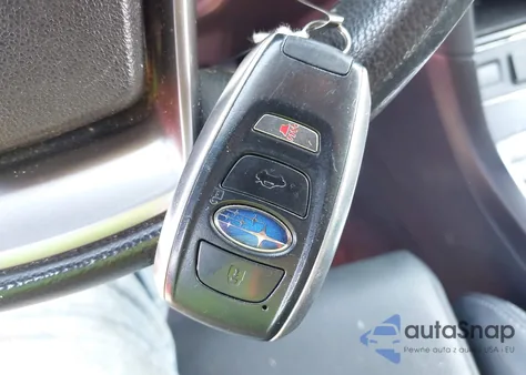 2023 Subaru Ascent Limited 7-Passenger z USA, uszkodzony, nr VIN 4S4WMASD6P3423917